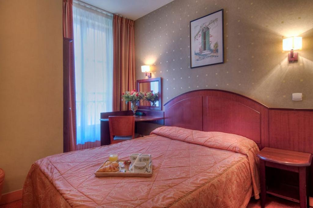 Le Faubourg Opera Parigi