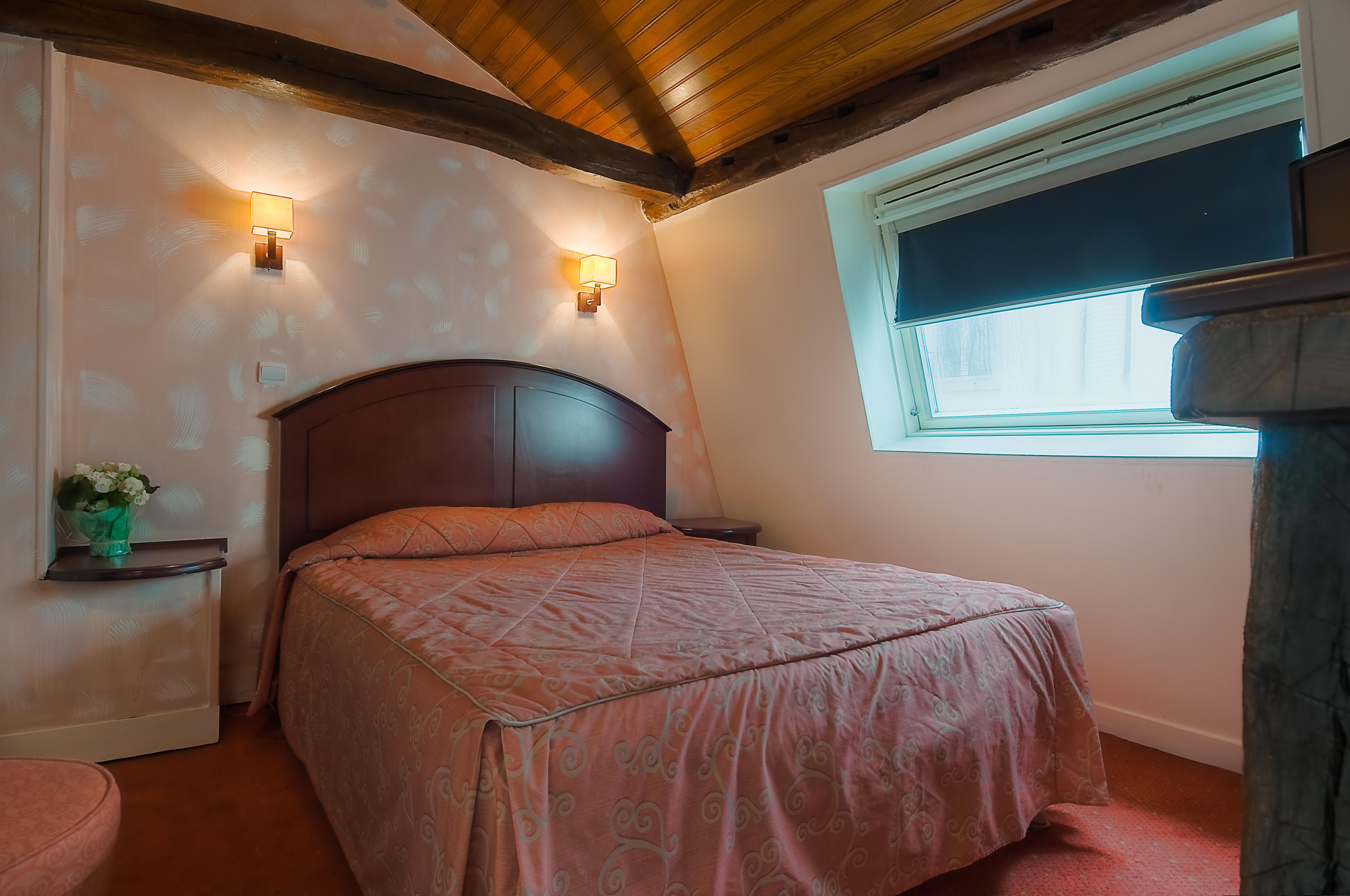 Hotel Le Faubourg Opera Parigi