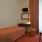 Hotel Le Faubourg Opera