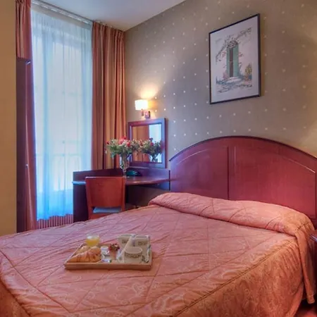 Le Faubourg Opera Parigi