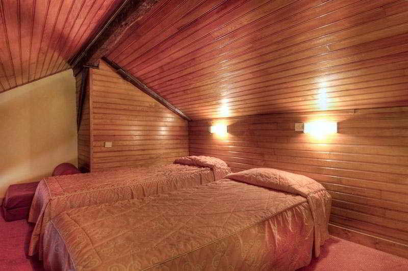 Hotel Le Faubourg Opera Paris